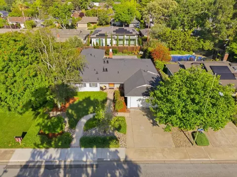 View/Area - 1763 Walnut Dr, Mountain View, CA 94040 photo 2 of 8