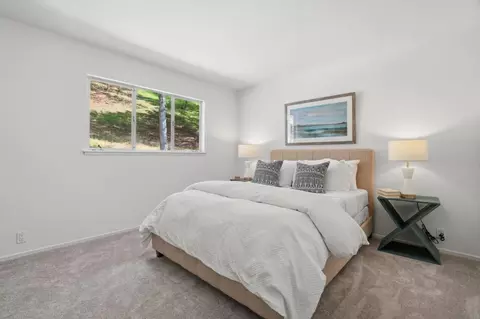 Bedroom - 1318 Terra Nova Blvd, Pacifica, CA 94044 photo 1 of 6
