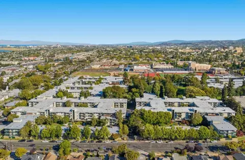 View/Area - Delaware St, San Mateo, CA 94401 photo 2 of 6