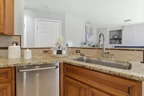 6237 Ginashell Cir, San Jose, CA 95119 photo 13