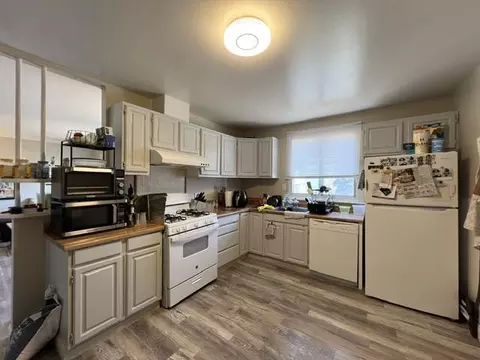 Kitchen - 332 San Jose Ave, Millbrae, CA 94030 photo 1 of 3