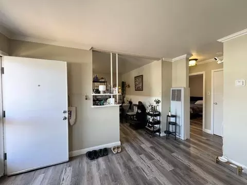 Entry Way - 332 San Jose Ave, Millbrae, CA 94030 photo 2 of 2