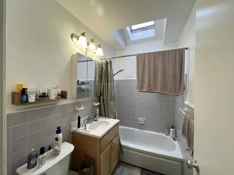 Bath - 332 San Jose Ave, Millbrae, CA 94030 photo 1 of 2