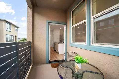 Exterior - 5720 Greige Cir G, Dublin, CA 94568 photo 6 of 9