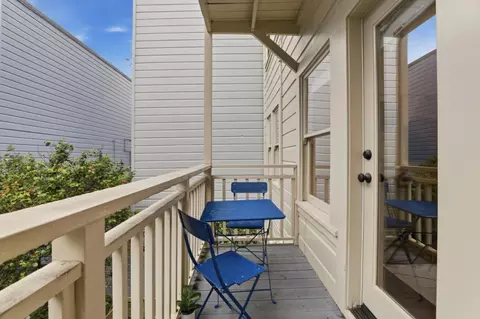 Exterior - 740 Masonic Ave, San Francisco, CA 94117 photo 4 of 7