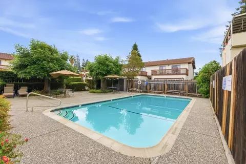 1430 Gordon St G, Redwood City, CA 94061