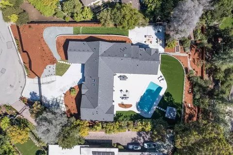 View/Area - 655 Hayne Rd, Hillsborough, CA 94010 photo 2 of 7