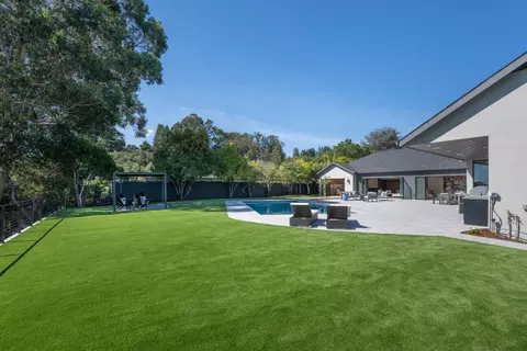 Exterior - 655 Hayne Rd, Hillsborough, CA 94010 photo 6 of 13