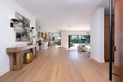 Entry Way - 655 Hayne Rd, Hillsborough, CA 94010 photo 2 of 5