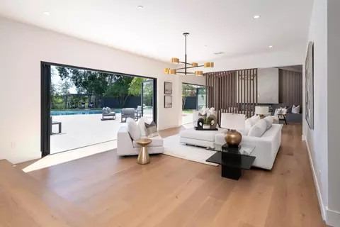 Living - 655 Hayne Rd, Hillsborough, CA 94010 photo 1 of 6