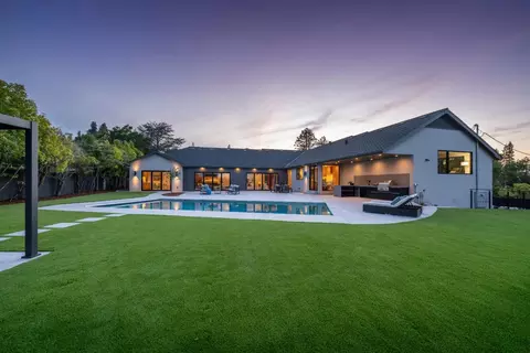 Exterior - 655 Hayne Rd, Hillsborough, CA 94010 photo 10 of 13