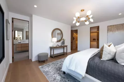 Bedroom - 655 Hayne Rd, Hillsborough, CA 94010 photo 2 of 6