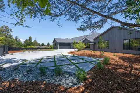 Exterior - 655 Hayne Rd, Hillsborough, CA 94010 photo 3 of 13
