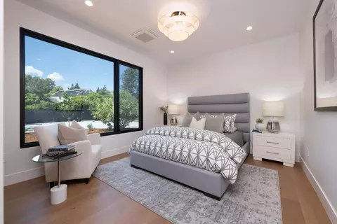 Bedroom - 655 Hayne Rd, Hillsborough, CA 94010 photo 6 of 6
