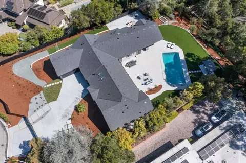 View/Area - 655 Hayne Rd, Hillsborough, CA 94010 photo 4 of 7