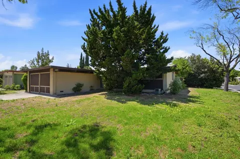 3868 Louis Rd, Palo Alto, CA 94303