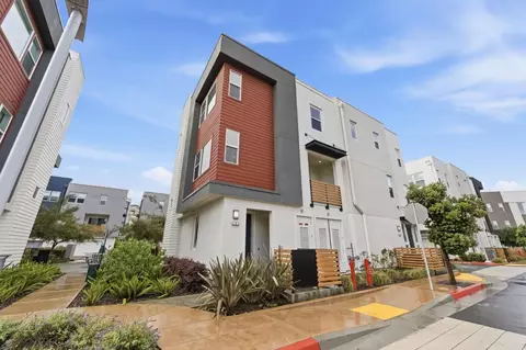 502 Starfish Ln, Foster City, CA 94404