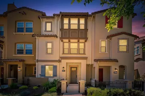 1309 W Middlefield Rd, Mountain View, CA 94043