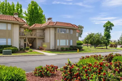 8014 Pinot Noir Ct, San Jose, CA 95135