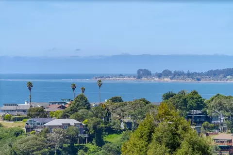 View/Area - 220 Shoreview Dr, Aptos, CA 95003 photo 4 of 5