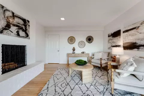Living - 220 Shoreview Dr, Aptos, CA 95003 photo 6 of 7