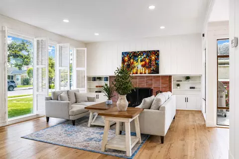 Other - 239 Oak St, Salinas, CA 93901 photo 1 of 11