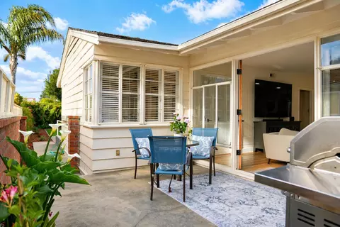 Exterior - 239 Oak St, Salinas, CA 93901 photo 2 of 15