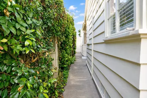 Exterior - 239 Oak St, Salinas, CA 93901 photo 3 of 15