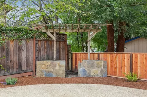 Exterior - 272 Avenue Balboa, El Granada, CA 94018 photo 7 of 8