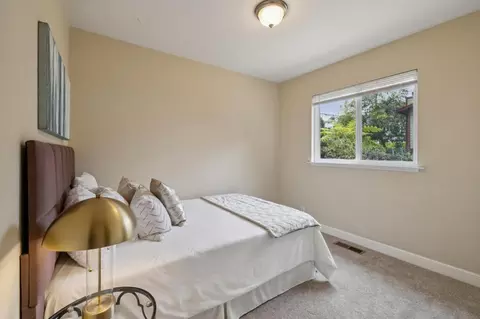 Bedroom - 272 Avenue Balboa, El Granada, CA 94018 photo 3 of 5
