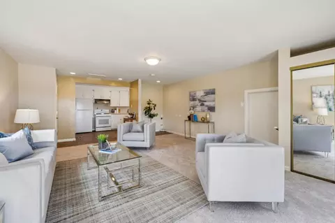 Living - 272 Avenue Balboa, El Granada, CA 94018 photo 5 of 5