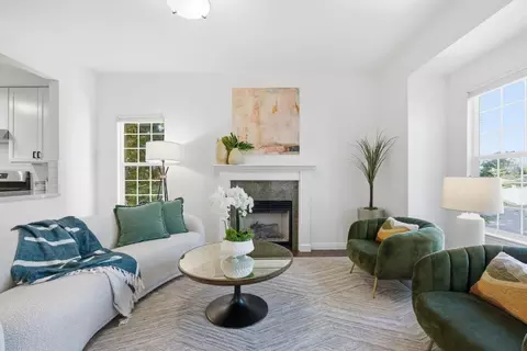 418 Evelyn Ave 202, Sunnyvale, CA 94086