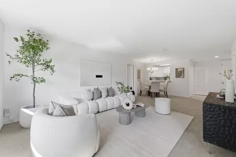 2140 Santa Cruz Ave C209, Menlo Park, CA 94025