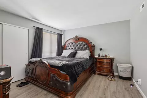 Bedroom - 355 Parkview Ter G1, Vallejo, CA 94589 photo 2 of 3