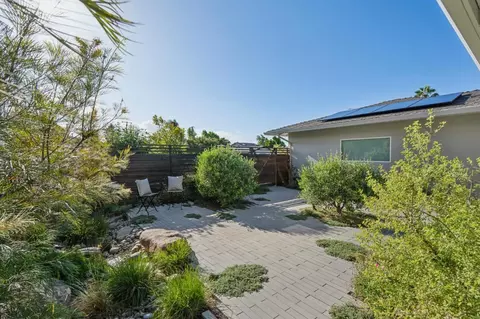 1666 Swallow Dr, Sunnyvale, CA 94087