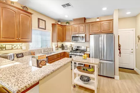 Kitchen - 12833 Rogge Village Loop, Salinas, CA 93906 photo 7 of 7