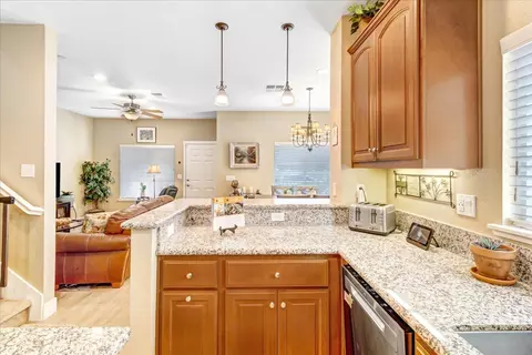 Kitchen - 12833 Rogge Village Loop, Salinas, CA 93906 photo 5 of 7