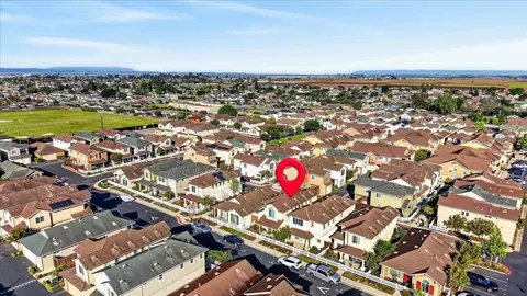 View/Area - 12833 Rogge Village Loop, Salinas, CA 93906 photo 3 of 8