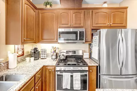 Kitchen - 12833 Rogge Village Loop, Salinas, CA 93906 photo 3 of 7