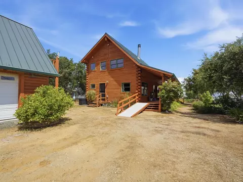 6425 San Juan Canyon Rd, San Juan Bautista, CA 95045