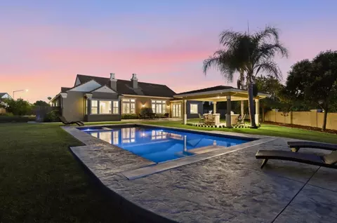 2005 Alicante Pl, Morgan Hill, CA 95037