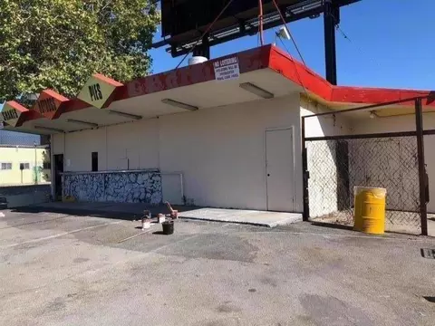 5325 San Pablo Ave, Oakland, CA 94608