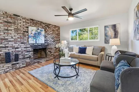 Living - 8440 Diane Ct, Gilroy, CA 95020 photo 1 of 2