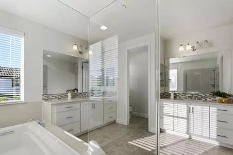 Bath - 63 Chysis Rd, Milpitas, CA 95035 photo 5 of 6
