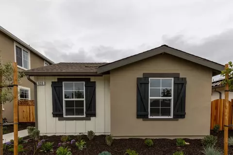 620 Carmel Ave, Marina, CA 93933