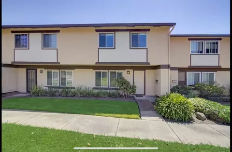 27777 Hummingbird Ct, Hayward, CA 94545