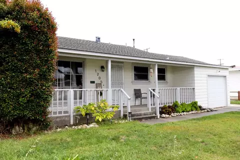 1205 Monroe St, Salinas, CA 93906 photo 2