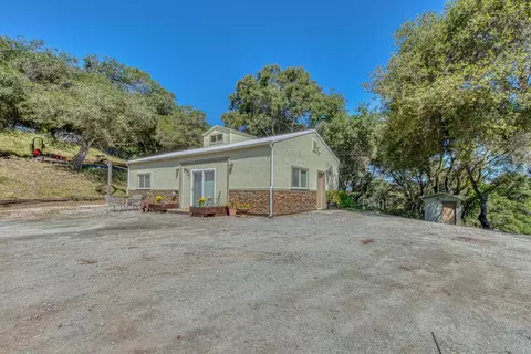 415 Carpenteria Rd, Aromas, CA 95004