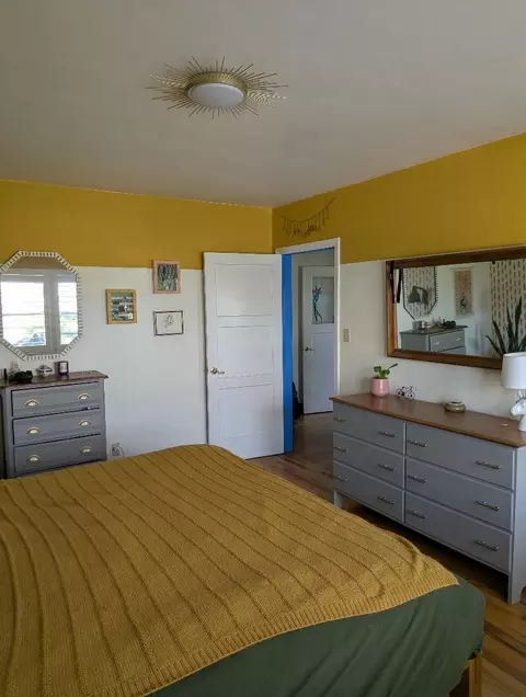 Bedroom - 640 Park St, Salinas, CA 93901 photo 2 of 4