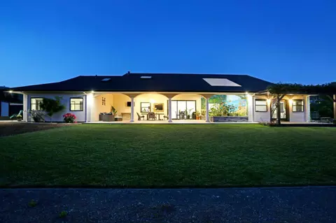 695 Quietwater, Santa Rosa, CA 95404